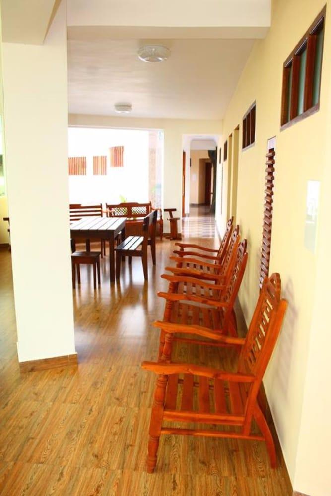 Hotel Sky View Grand Kandy Exterior foto